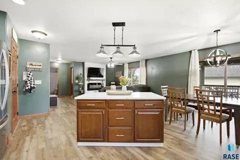 2301 N Devon Ave, Tea, SD 57064 photo 15