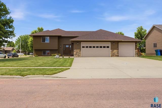 2301 N Devon Ave, Tea, SD 57064