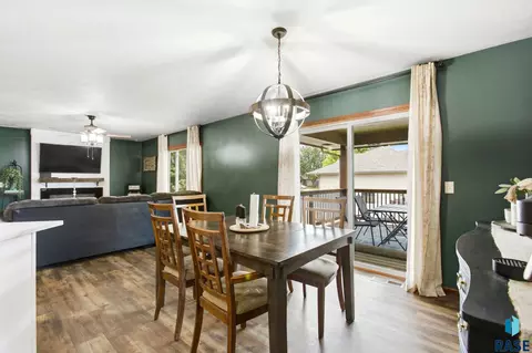 2301 N Devon Ave, Tea, SD 57064 photo 11