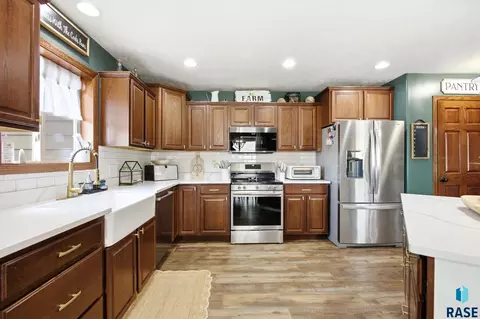 2301 N Devon Ave, Tea, SD 57064 photo 13