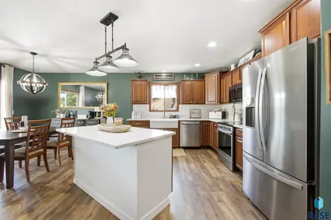2301 N Devon Ave, Tea, SD 57064 photo 12
