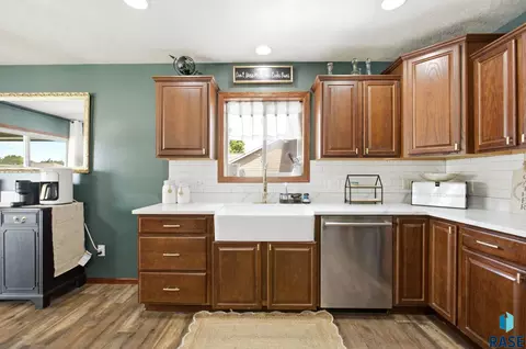 2301 N Devon Ave, Tea, SD 57064 photo 17