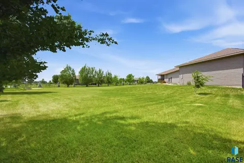 Exterior - 27217 Lovely Pl, Tea, SD 57064 photo 9 of 13
