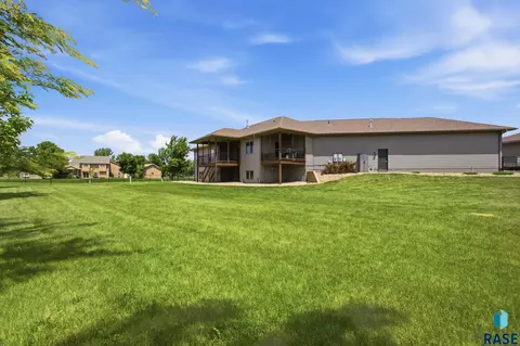 Exterior - 27217 Lovely Pl, Tea, SD 57064 photo 8 of 13
