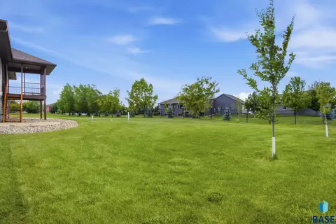 Exterior - 27217 Lovely Pl, Tea, SD 57064 photo 11 of 13