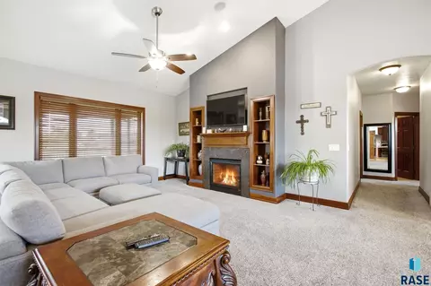 Living - 27217 Lovely Pl, Tea, SD 57064 photo 3 of 3