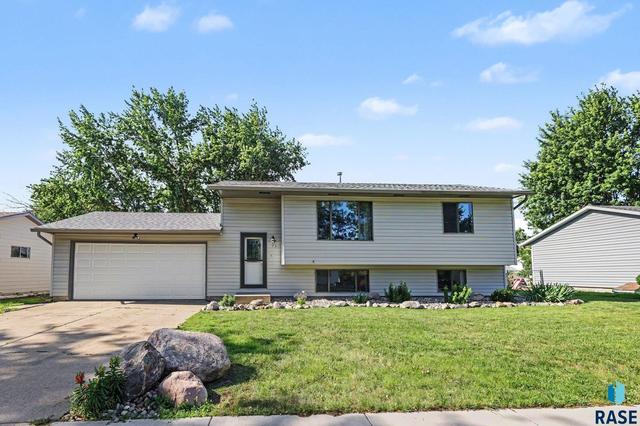 5413 W Missouri St, Sioux Falls, SD 57106
