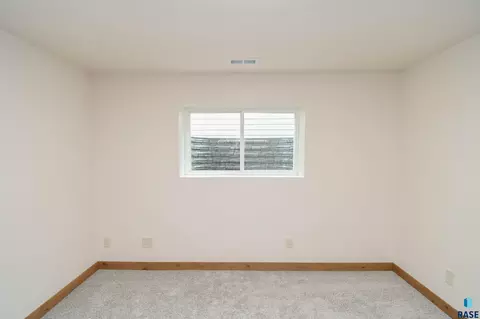 6601 E Fieldview St, Sioux Falls, SD 57110 photo 43