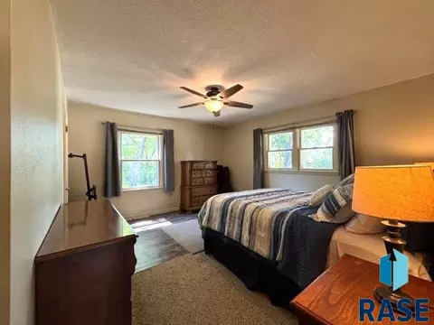 Bedroom - 114 N Maple Ave, Pierre, SD 57501 photo 1 of 9