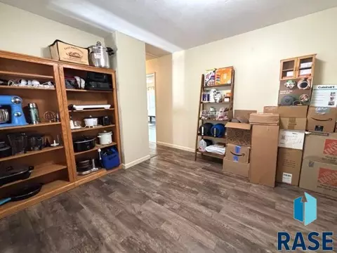 Other - 114 N Maple Ave, Pierre, SD 57501 photo 5 of 35