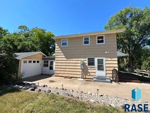 Other - 114 N Maple Ave, Pierre, SD 57501 photo 28 of 35