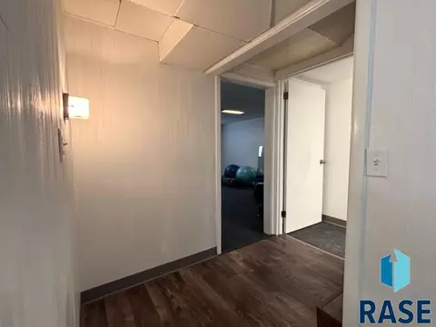 Entry Way - 114 N Maple Ave, Pierre, SD 57501 photo 9 of 12