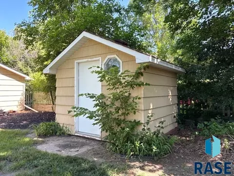 Other - 114 N Maple Ave, Pierre, SD 57501 photo 33 of 35