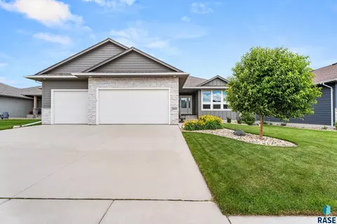 3600 E High Plains Cir, Sioux Falls, SD 57108