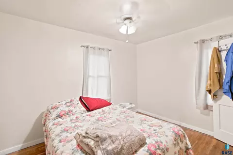 508 E 11th Ave, Mitchell, SD 57301 photo 6