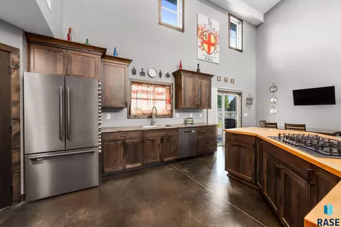 Kitchen - 513 Beck Dr, Alcester, SD 57001 photo 2 of 5