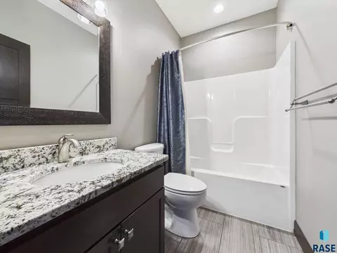 Bath - 1701 W River Bend St, Brandon, SD 57005 photo 3 of 4