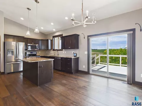 Kitchen - 1701 W River Bend St, Brandon, SD 57005 photo 2 of 5