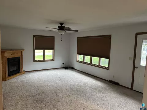 Living - Undisclosed, Menno, SD 57045 photo 2 of 4