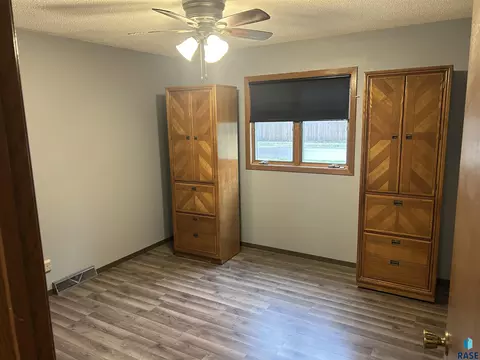 Bedroom - Undisclosed, Menno, SD 57045 photo 1 of 5