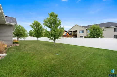6601 E 33rd St, Sioux Falls, SD 57110 photo 58