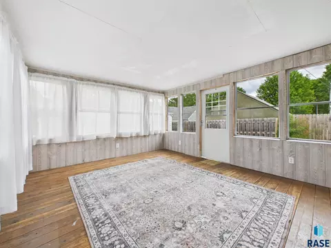 308 E 18th St, Sioux Falls, SD 57104 photo 15