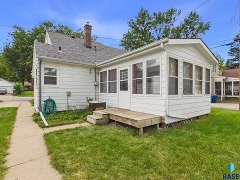 308 E 18th St, Sioux Falls, SD 57104 photo 39