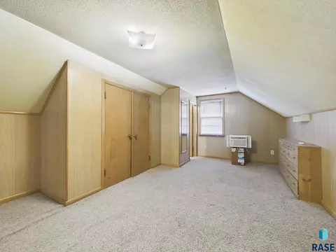 308 E 18th St, Sioux Falls, SD 57104 photo 28
