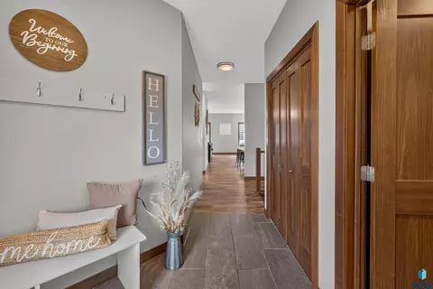 Entry Way - 2410 N Main Ave, Tea, SD 57064 photo 2 of 3