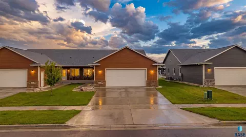 2410 N Main Ave, Tea, SD 57064