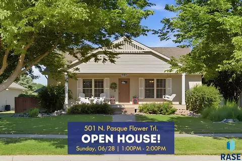501 N Pasque Flower Trl, Brandon, SD 57005
