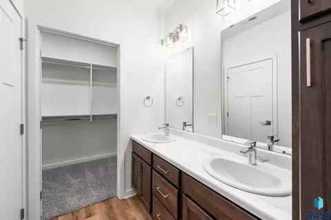 Other - 6611 W Gresford Pl, Sioux Falls, SD 57106 photo 5 of 6