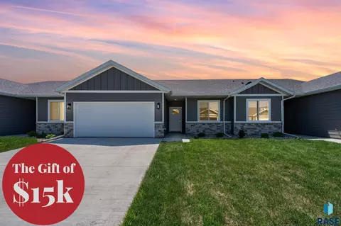 6611 W Gresford Pl, Sioux Falls, SD 57106