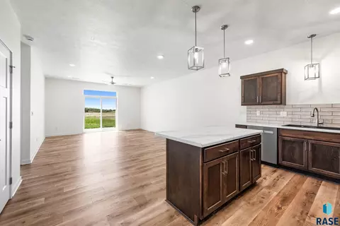 Living - 6611 W Gresford Pl, Sioux Falls, SD 57106 photo 1 of 4