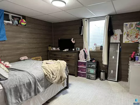 Bedroom - 120 W 5th St, Freeman, SD 57029 photo 3 of 3