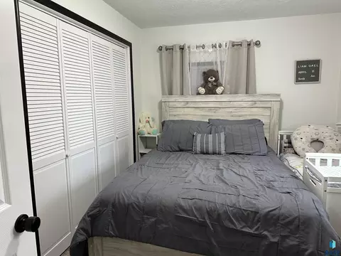 Bedroom - 120 W 5th St, Freeman, SD 57029 photo 2 of 3