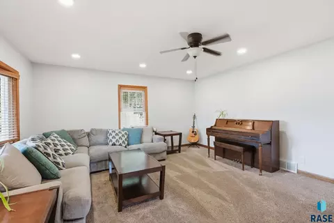 Living - 120 S 7th Ave, Brandon, SD 57005 photo 1 of 1