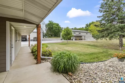 Exterior - 47527 255th St, Renner, SD 57055 photo 11 of 18
