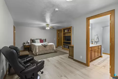 Bedroom - 47527 255th St, Renner, SD 57055 photo 5 of 12