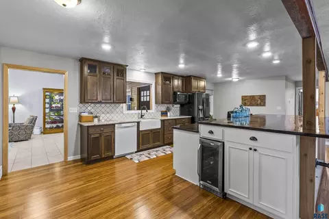 Kitchen - 47527 255th St, Renner, SD 57055 photo 3 of 6