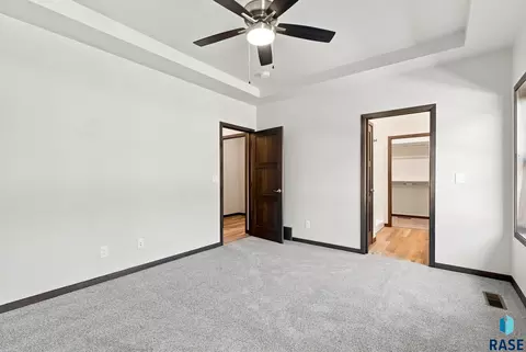 Bedroom - 916 S Tinley Ave, Brandon, SD 57005 photo 2 of 3