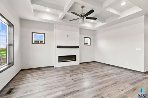 Living - 916 S Tinley Ave, Brandon, SD 57005 photo 1 of 2