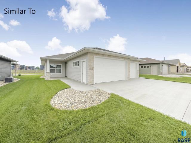 916 S Tinley Ave, Brandon, SD 57005