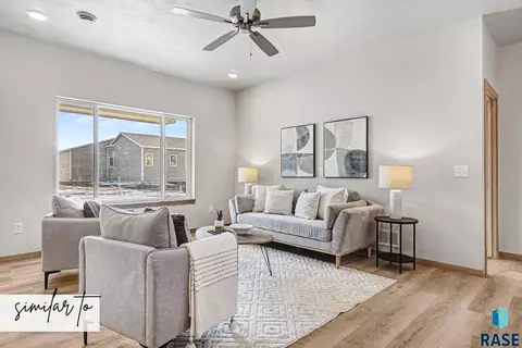 Living - E Marana St, Sioux Falls, SD 57110 photo 1 of 5