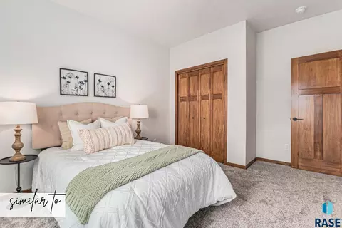 Bedroom - E Marana St, Sioux Falls, SD 57110 photo 3 of 3