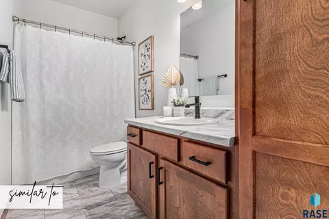 Bath - E Marana St, Sioux Falls, SD 57110 photo 2 of 2