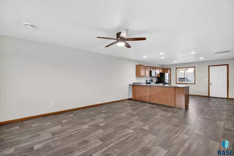 Living - 2800 E Madison St #1-4, Sioux Falls, SD 57103 photo 2 of 2