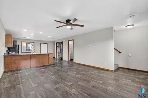 Living - 2800 E Madison St #1-4, Sioux Falls, SD 57103 photo 1 of 2