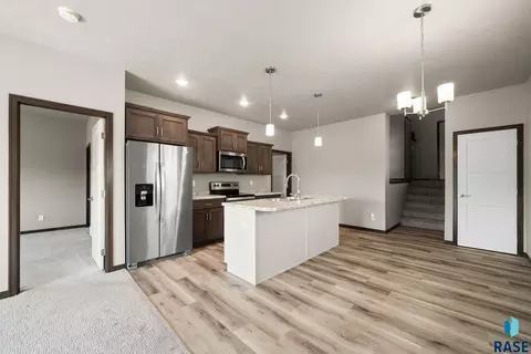 Other - 5537 E Brennan Dr, Sioux Falls, SD 57110 photo 4 of 9