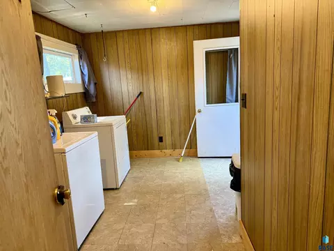 Other - 1031 E 1st Ave, Mitchell, SD 57301 photo 3 of 5